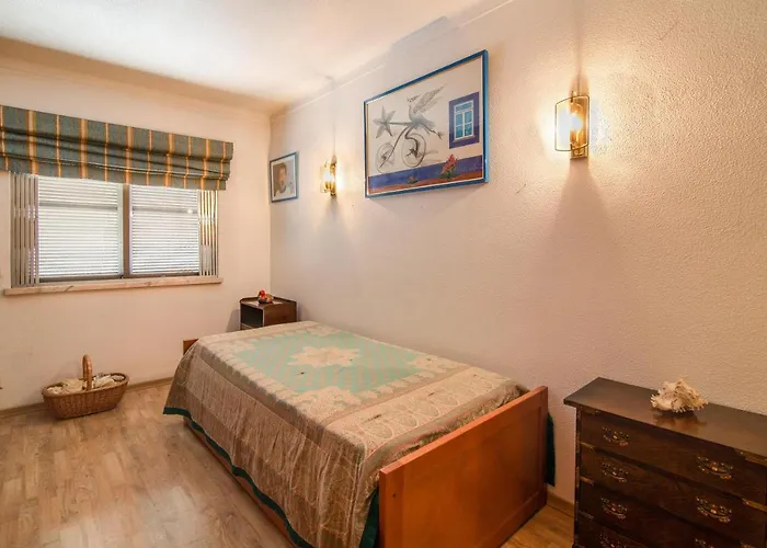 Avenida Da Liberdade * Albufeira